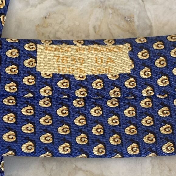 Hermès 100% Silk Tie “Snails” - Picture 11 of 12